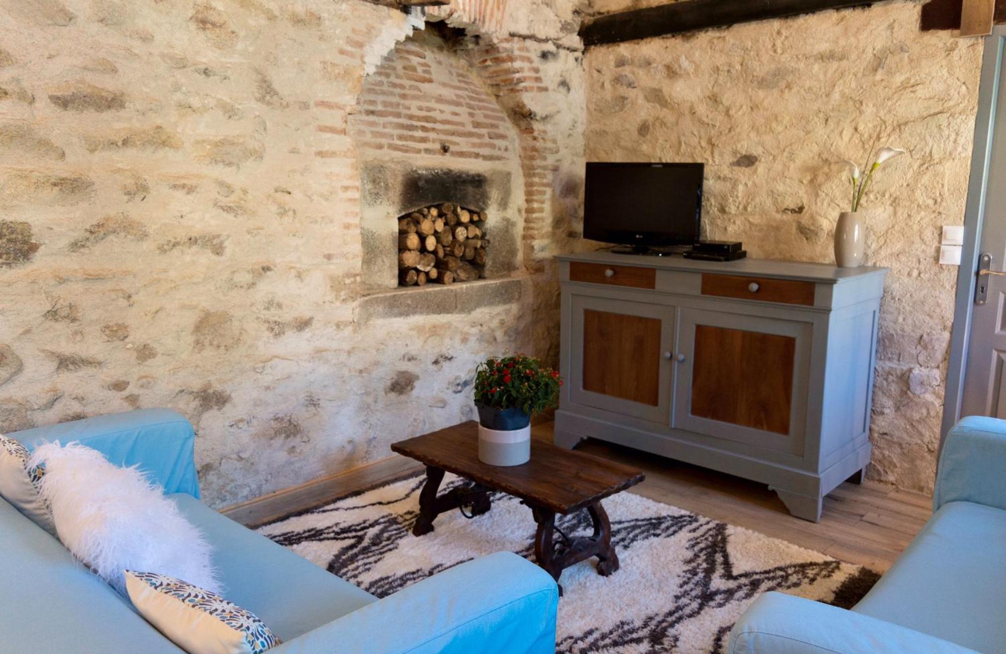 Petite Maison De Mouton Azat-le-Riz Exterior foto